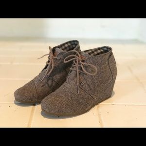 Toms Wedges